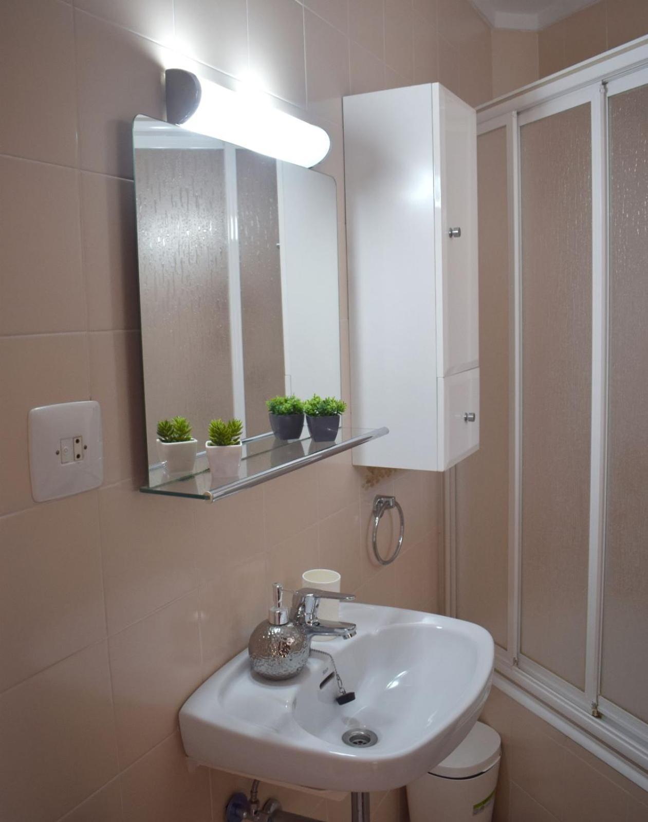 Apartamentos Atlas Terrassa IV エクステリア 写真